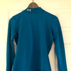 Underarmor mock neck cold gear